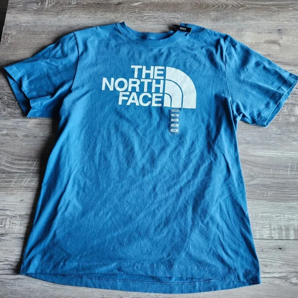 (L) BNWT Men's The North Face short sleeve top